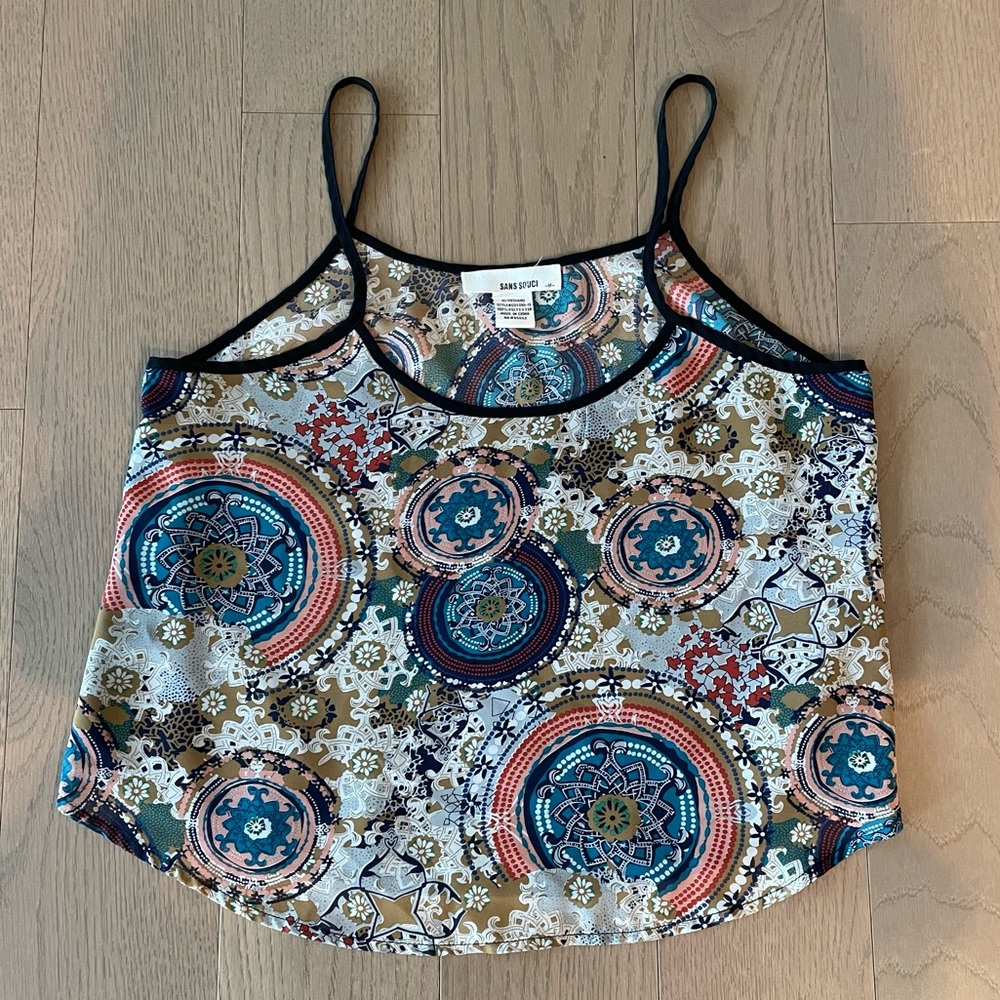 Sans Souci flowy crop top